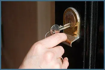 Safe Key Shop Pittsburgh, PA 412-409-9036 - 7-door-unlock